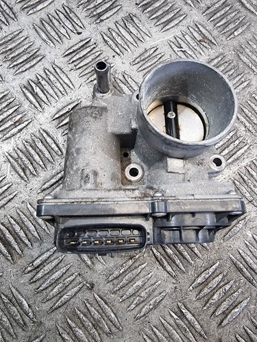 Toyota yaris throttle body - toyota,